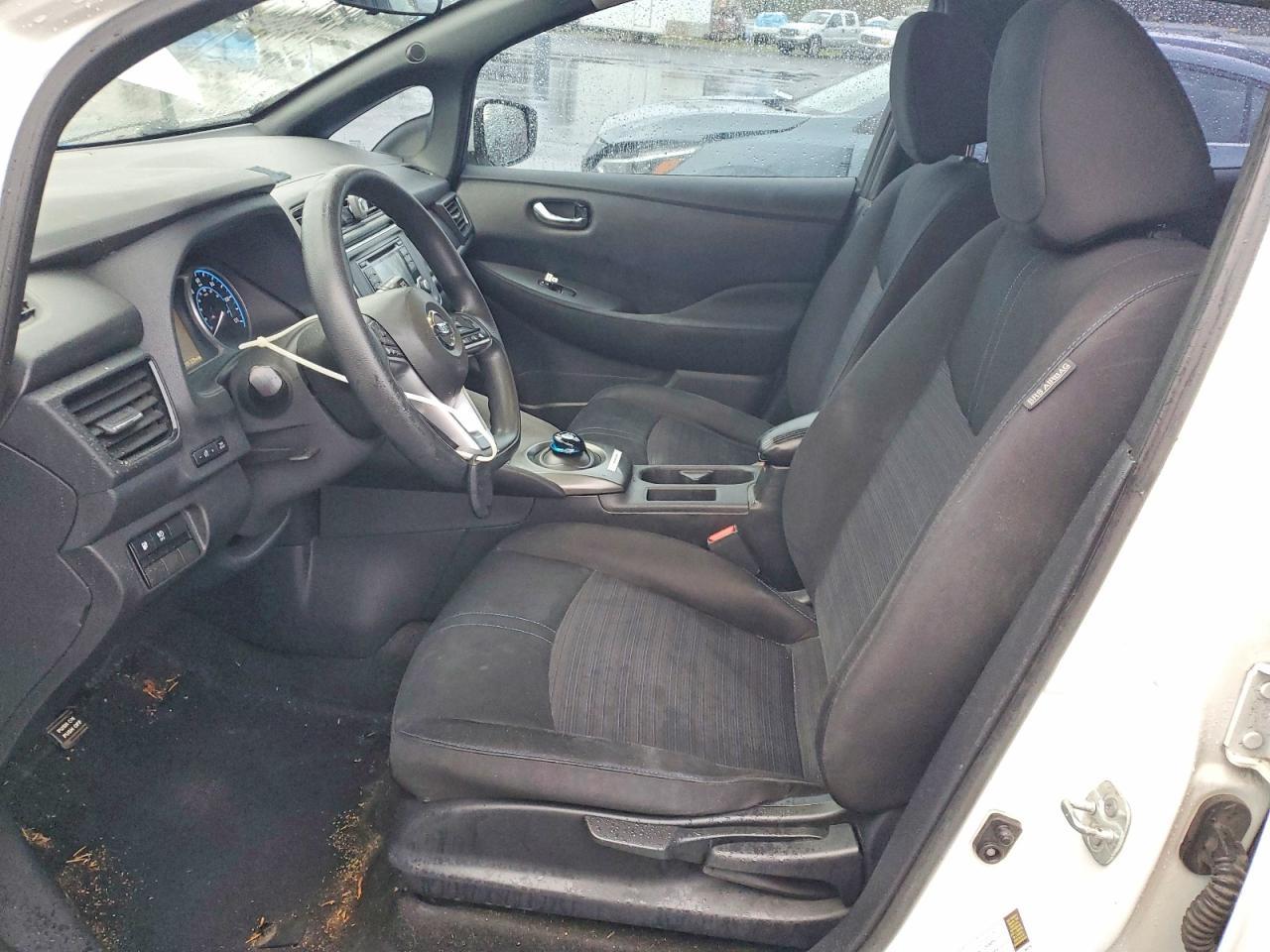 2018 Nissan Leaf S - Фото 7