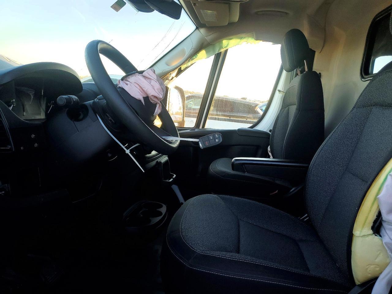 2025 Ram Promaster 2500 Utility / Service Van - Фото 7