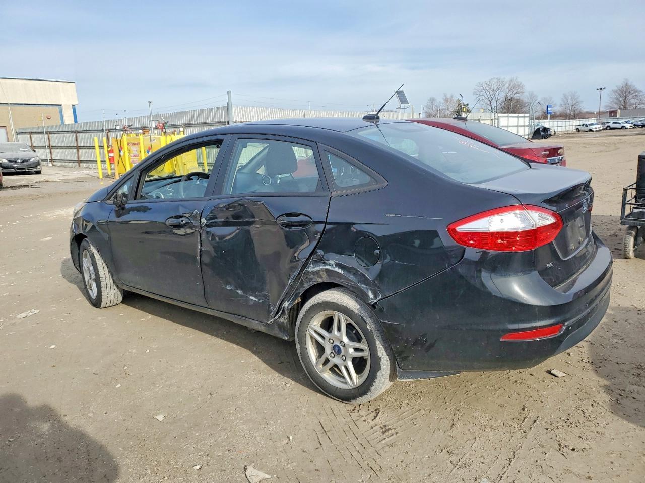 2017 Ford Fiesta Se - Image 2