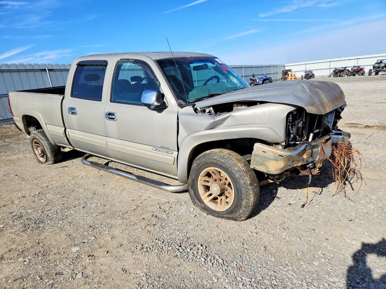 2001 Chevrolet Silverado C2500 Heavy Duty - Фото 4