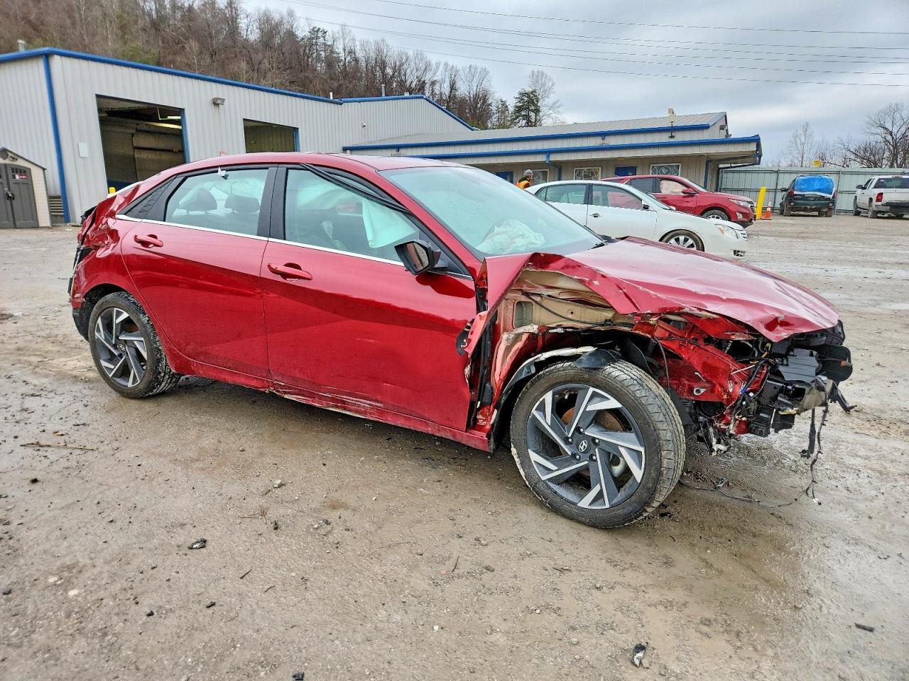 2024 Hyundai Elantra Sel - Image 4