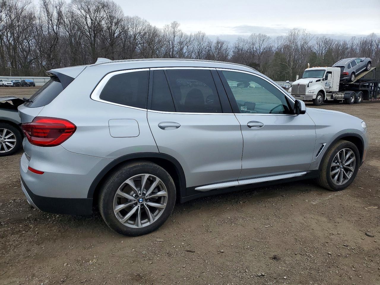 2019 BMW X3 xDrive30I - Фото 3