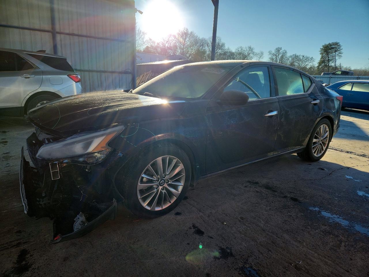 2022 Nissan Altima Sv