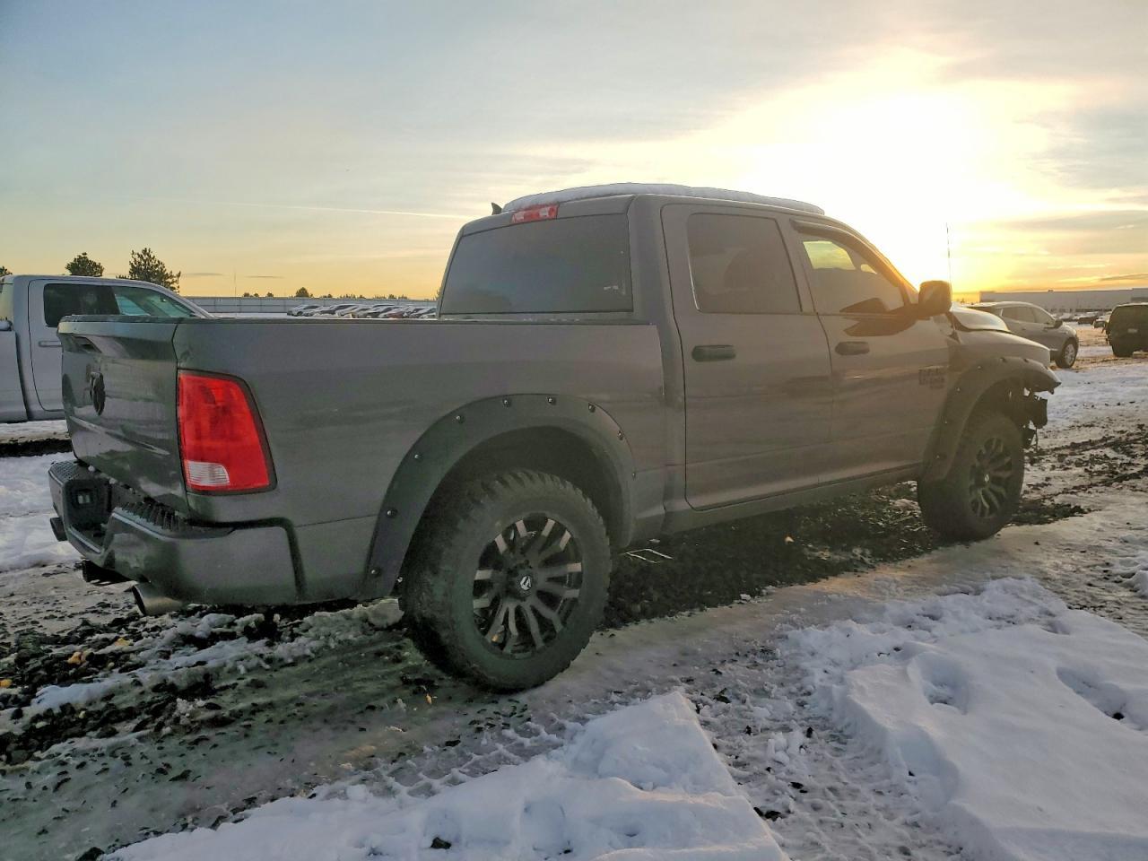 2020 Ram 1500 Classic Tradesman - Image 3