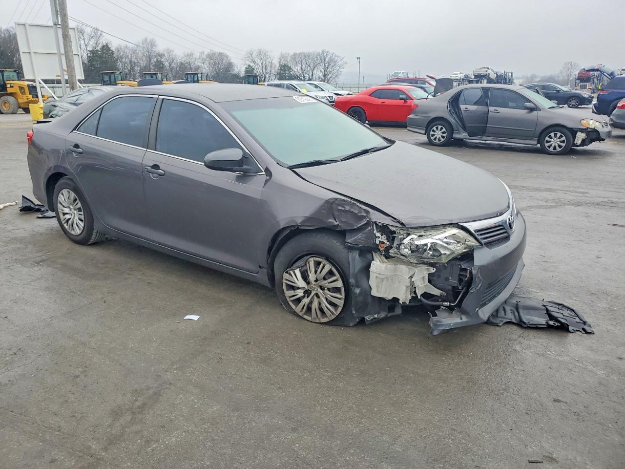 2014 Toyota Camry L - Фото 4