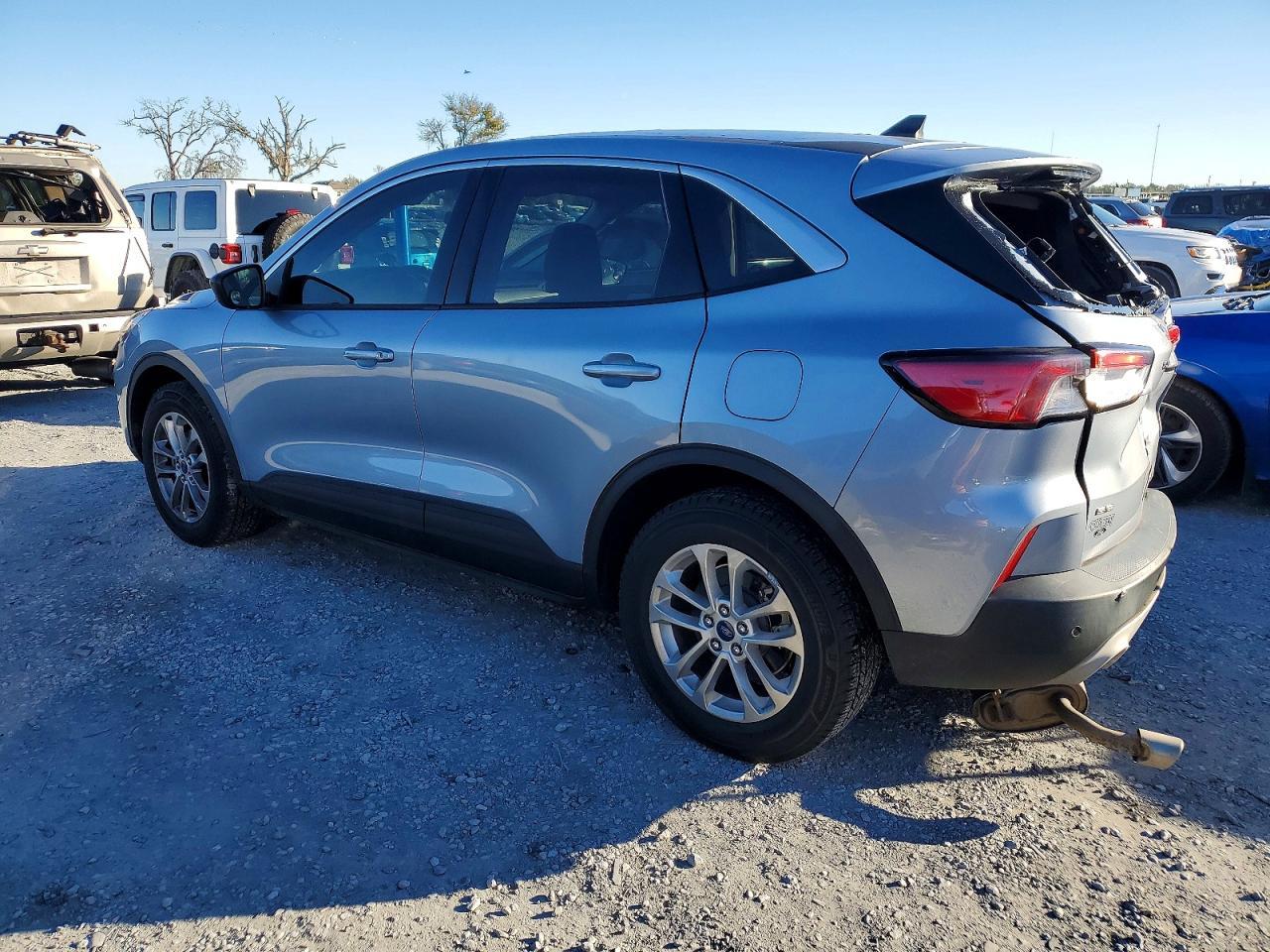 2022 Ford Escape Se - Image 2