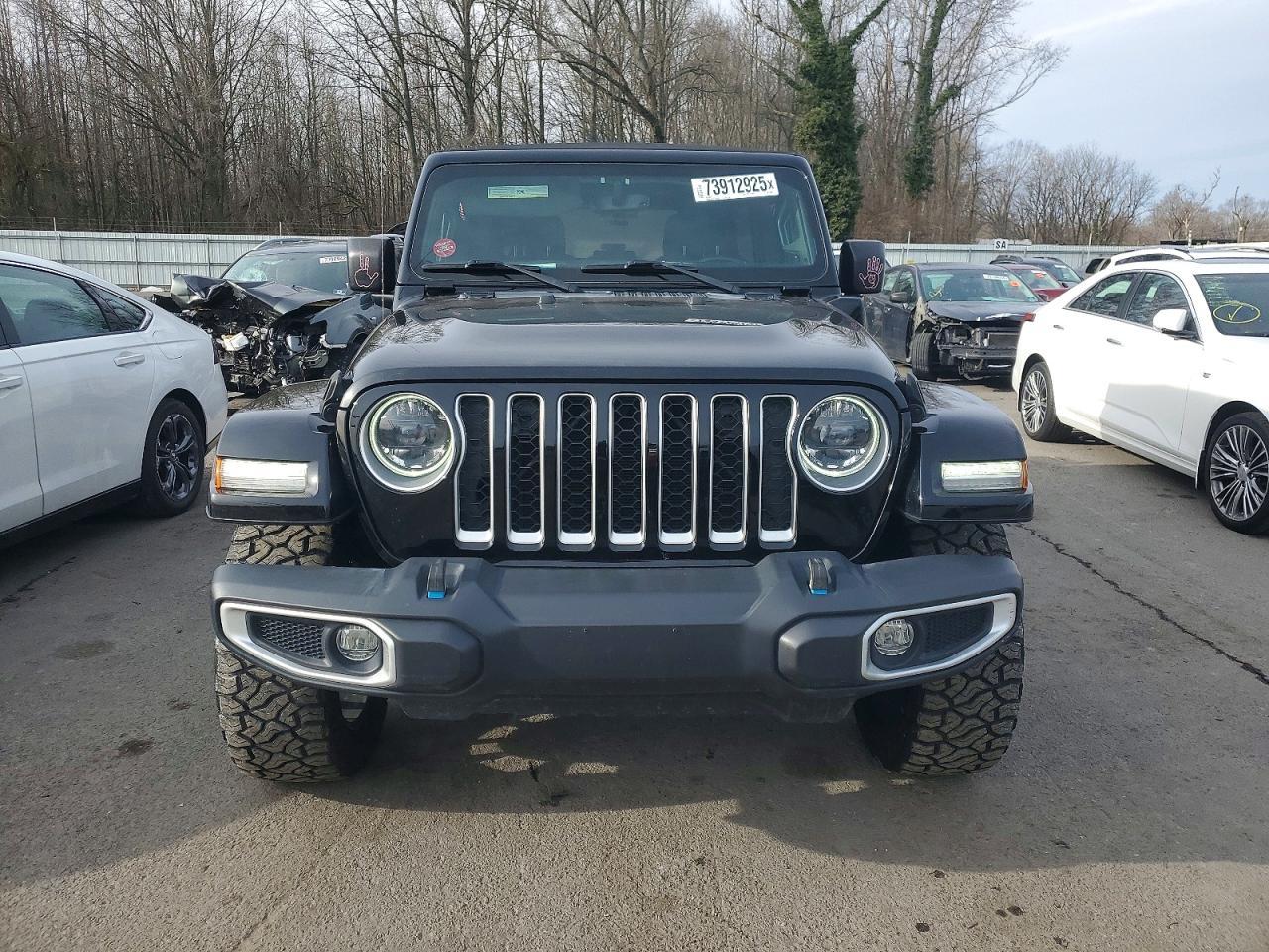 2023 Jeep Wrangler Sahara 4Xe - Image 5