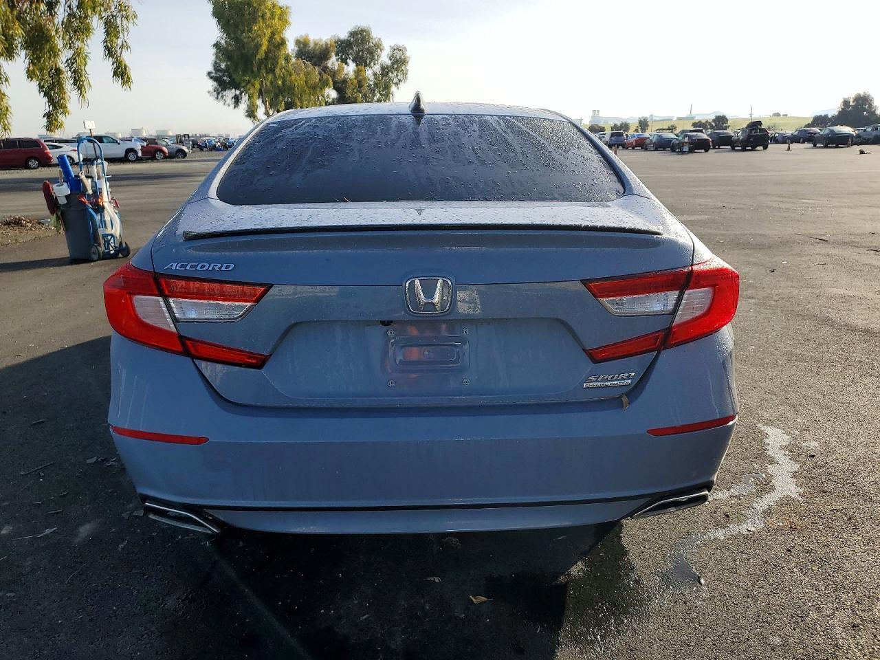 2022 Honda Accord - Фото 6