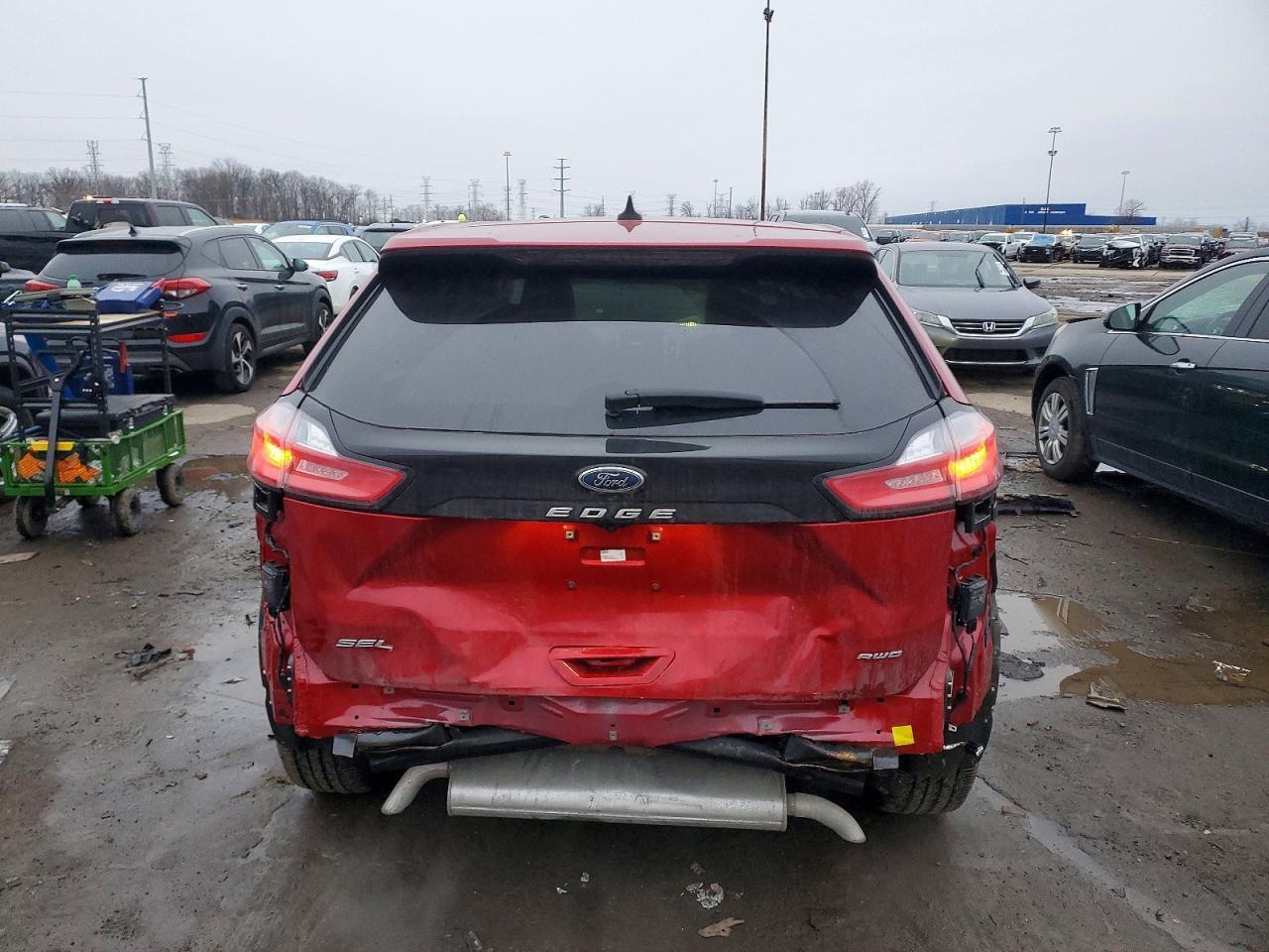 2024 Ford Edge Sel - Image 6
