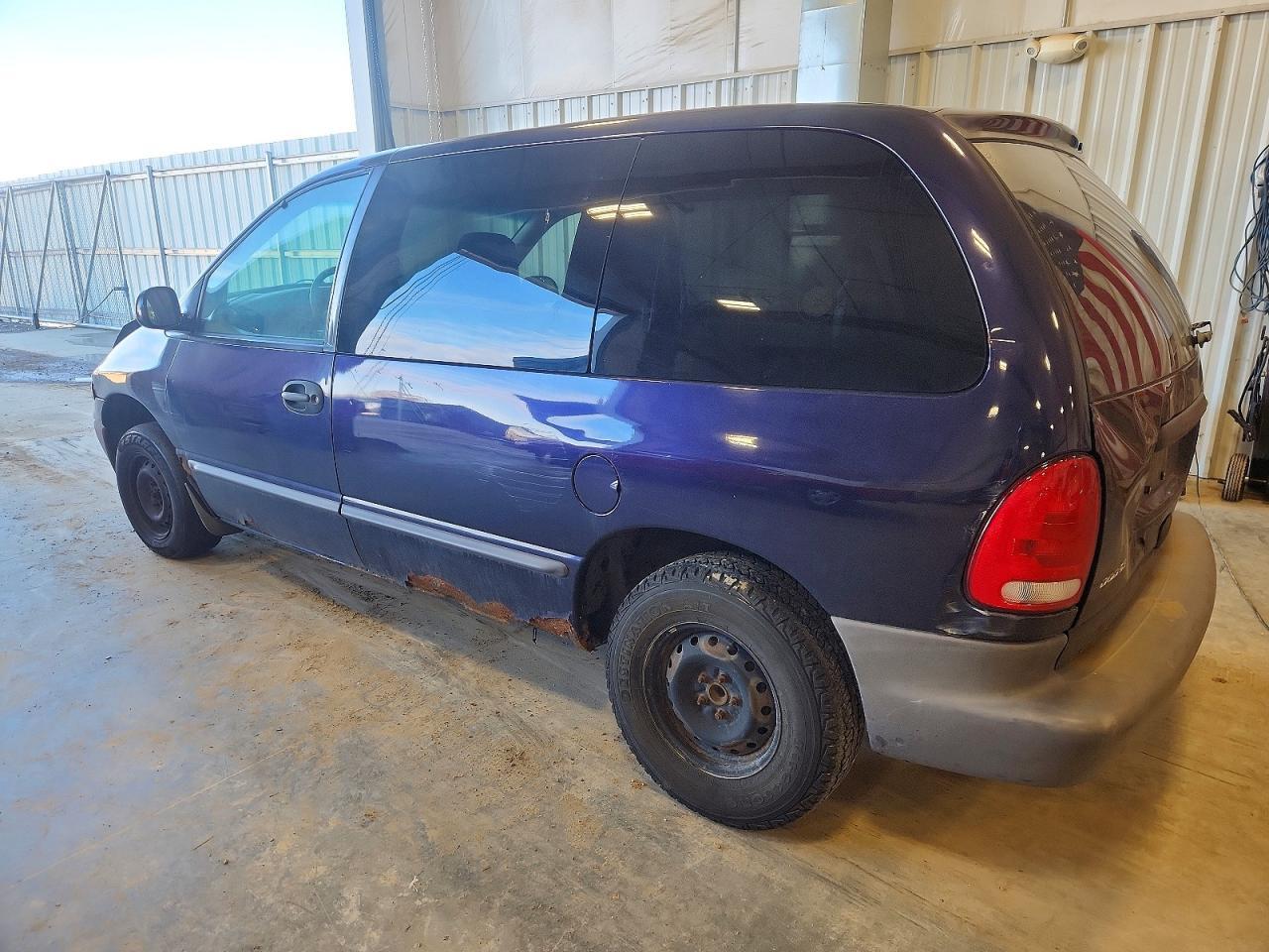 1999 Dodge Caravan - Фото 2