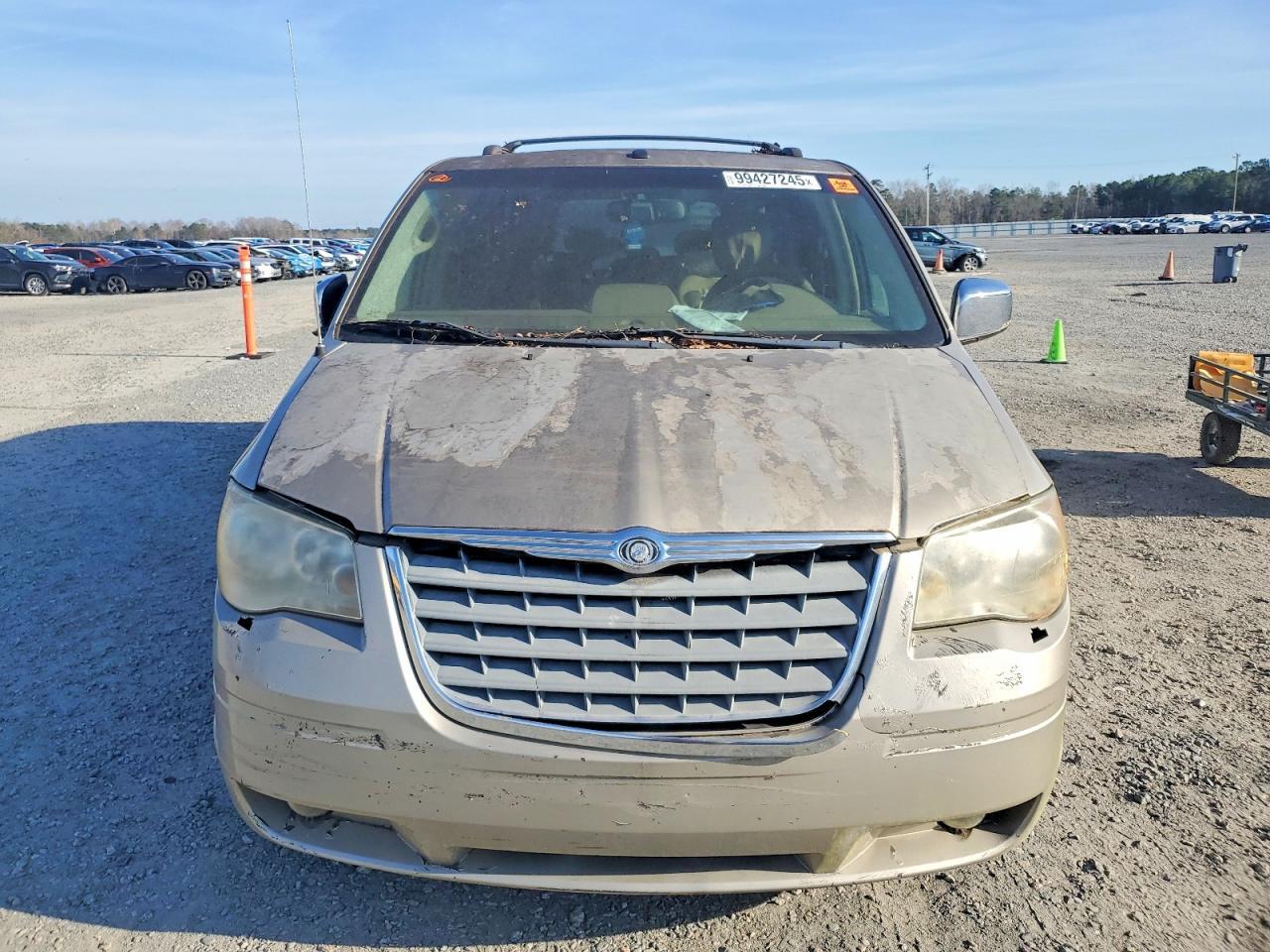 2009 Chrysler Town And C - Фото 5
