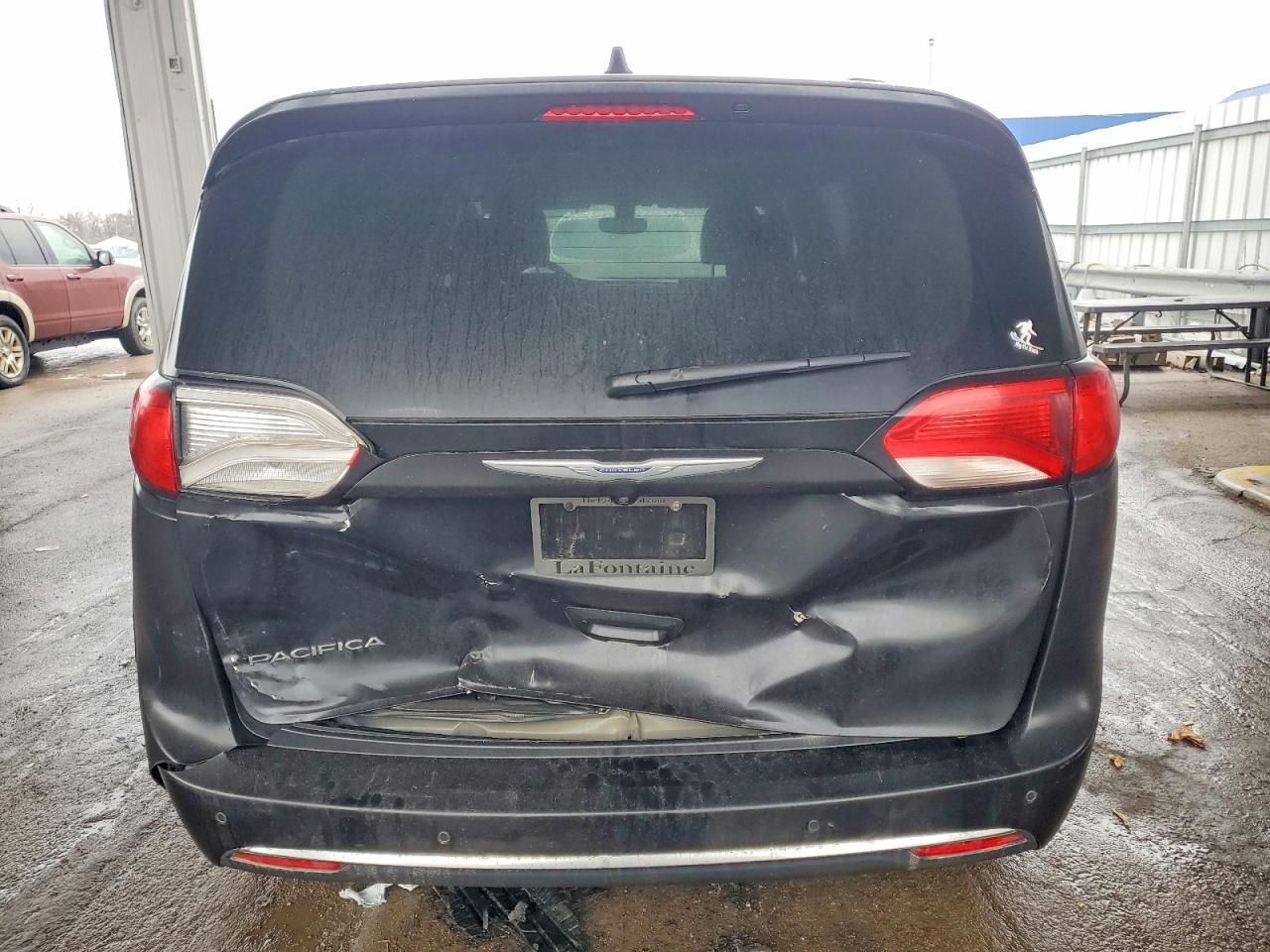 2020 Chrysler Pacifica Touring L - Фото 6