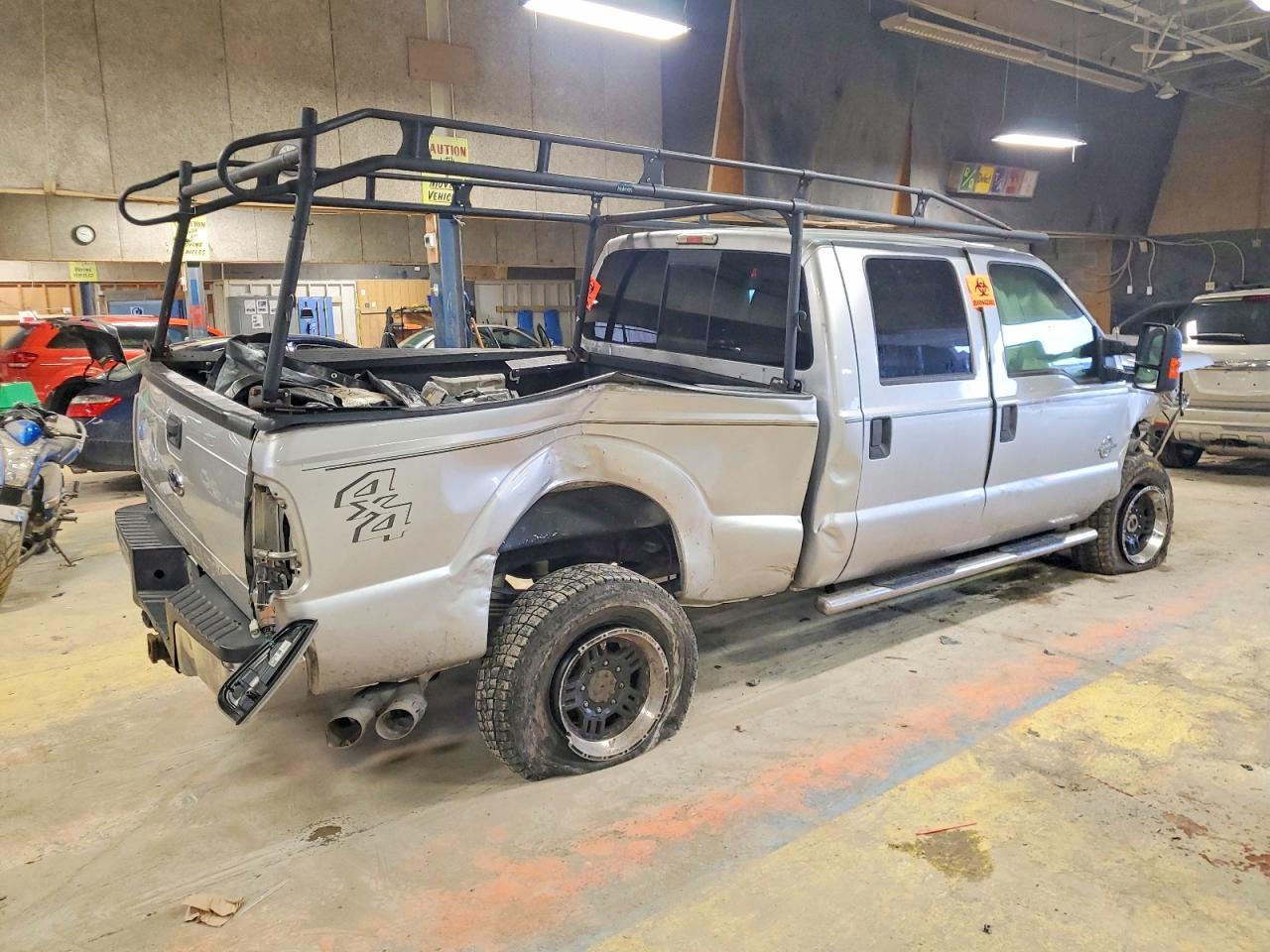 2016 Ford F250 Super Duty - Image 3