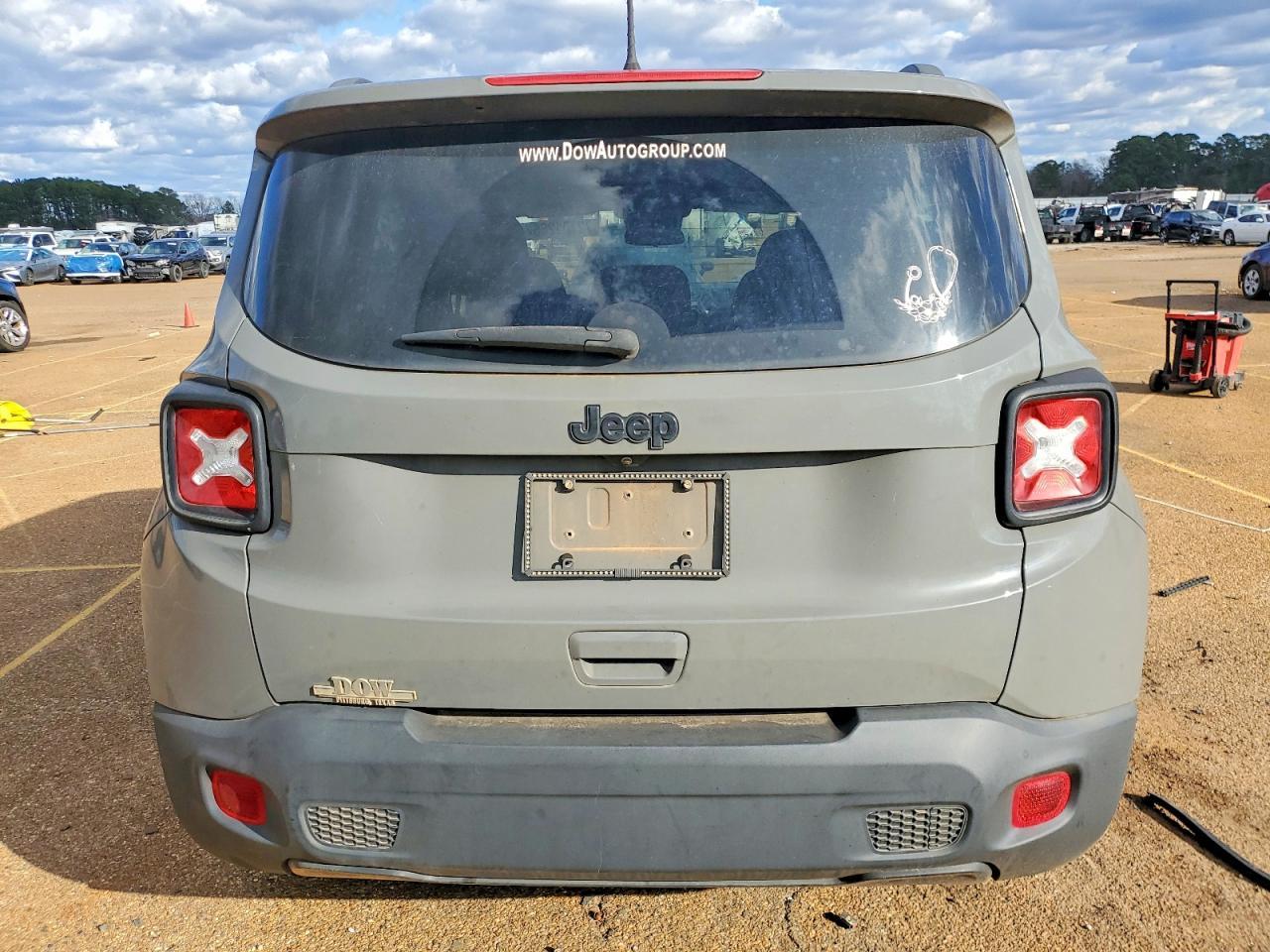 2020 Jeep Renegade Latitude - Фото 6