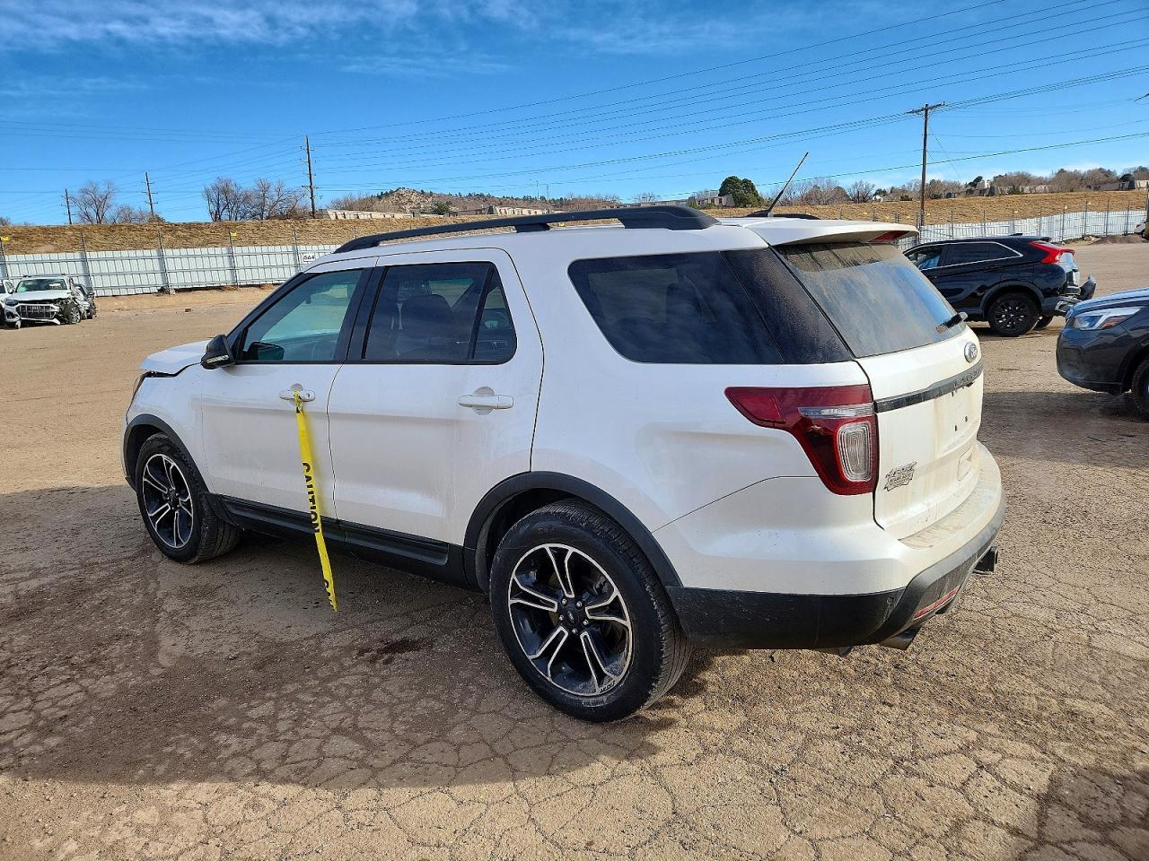 2015 Ford Explorer Sport - Фото 2