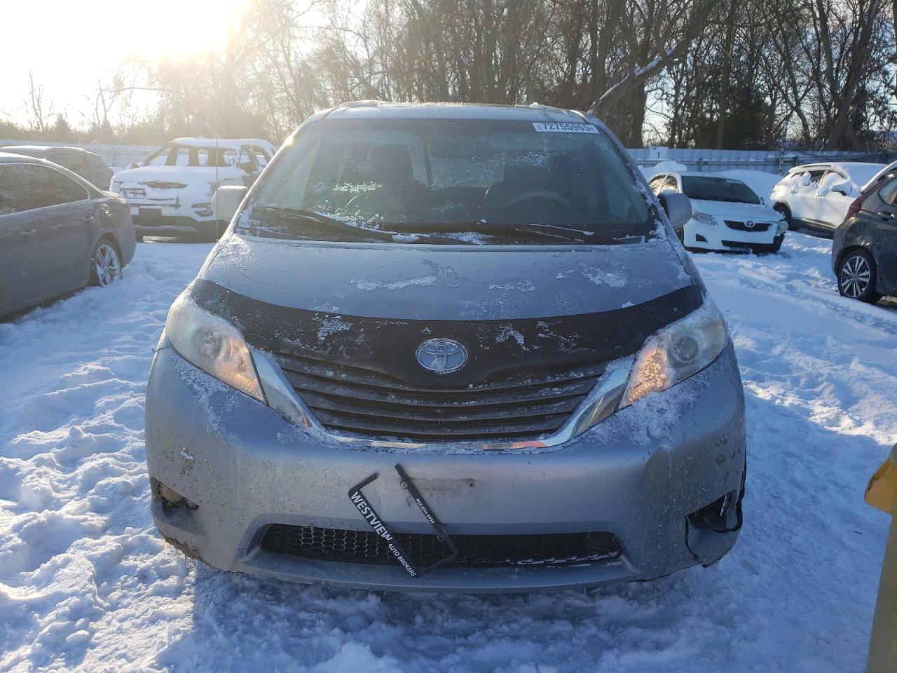 2011 Toyota Sienna Xle - Фото 5
