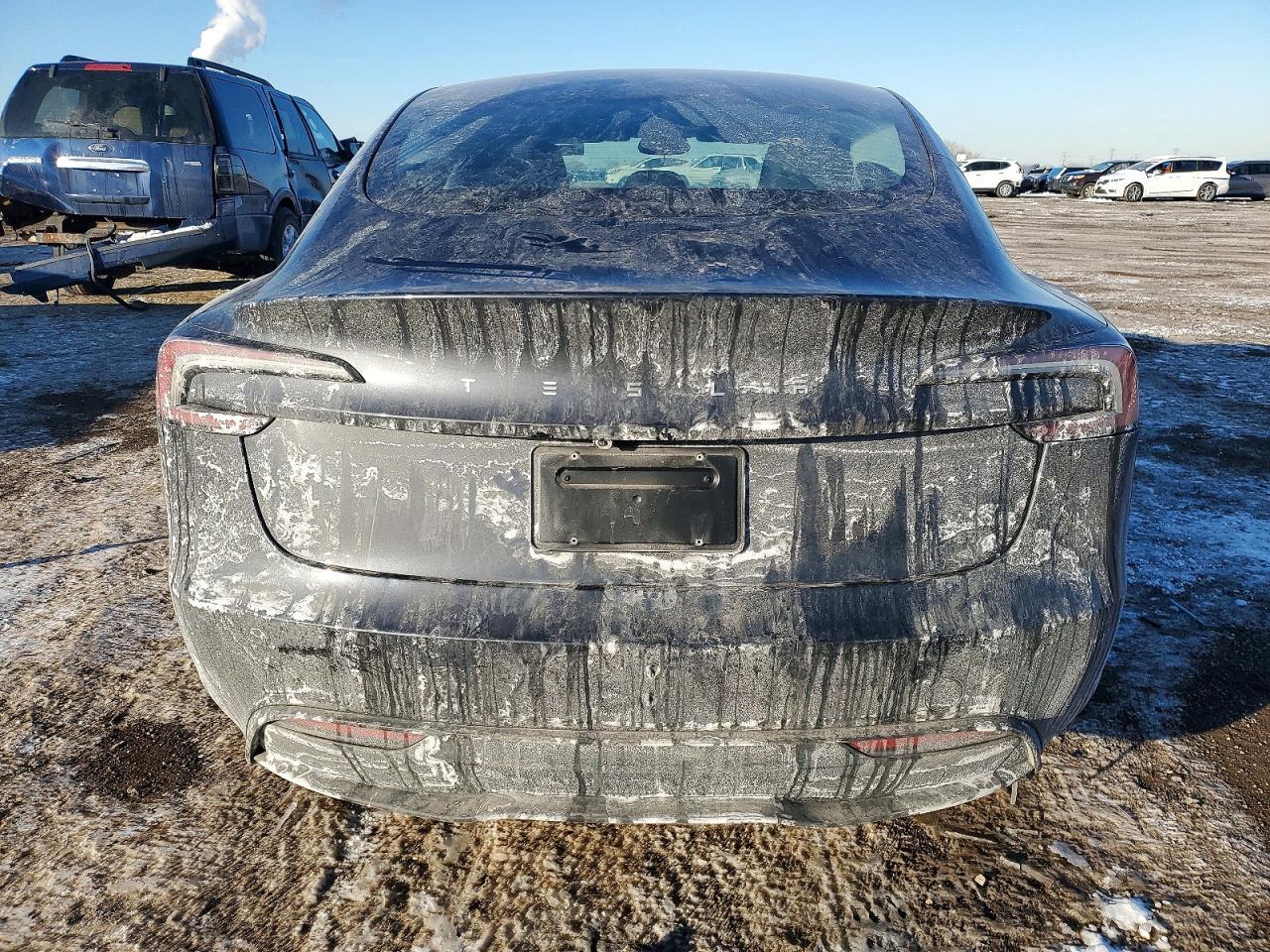 2025 Tesla Model 3 - Image 6