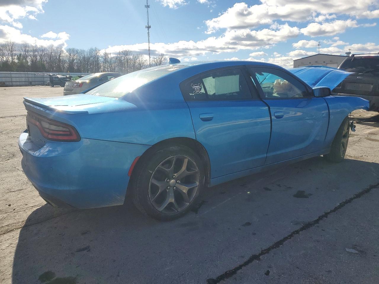 2015 Dodge Charger Sxt - Фото 3