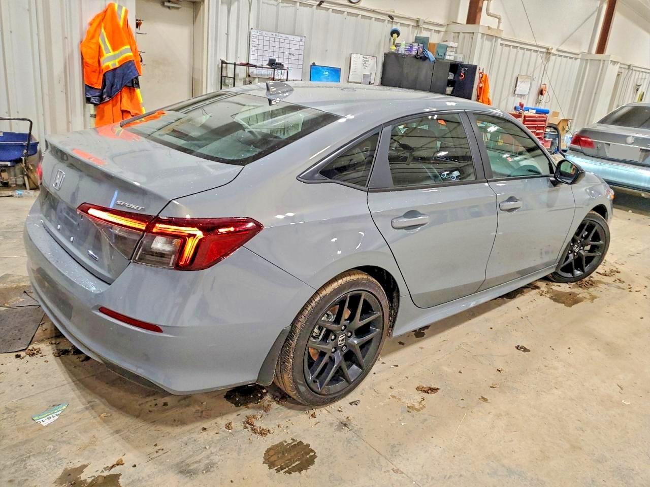 2025 Honda Civic Sport - Image 3