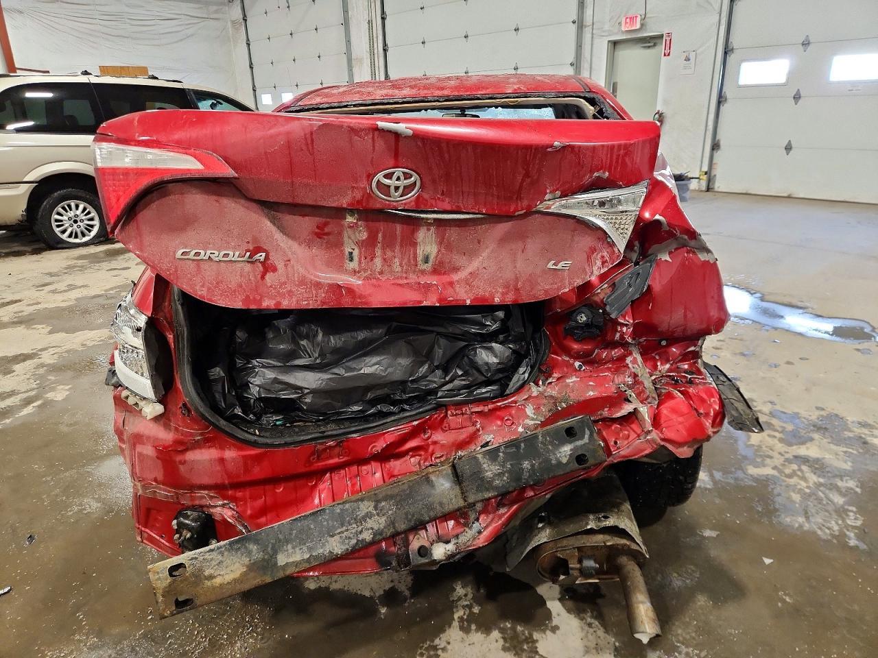 2014 Toyota Corolla L - Фото 6