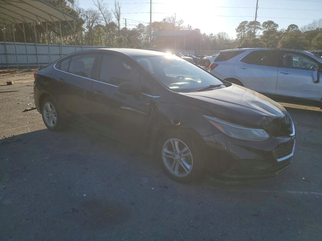2017 Chevrolet Cruze Lt - Фото 4