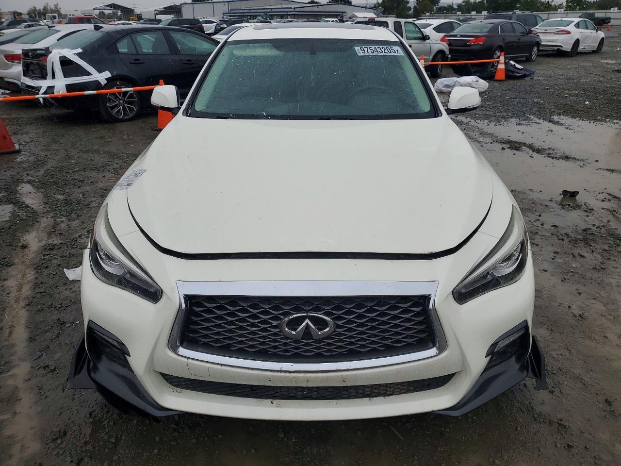 2018 Infiniti Q50 Luxe - Фото 5