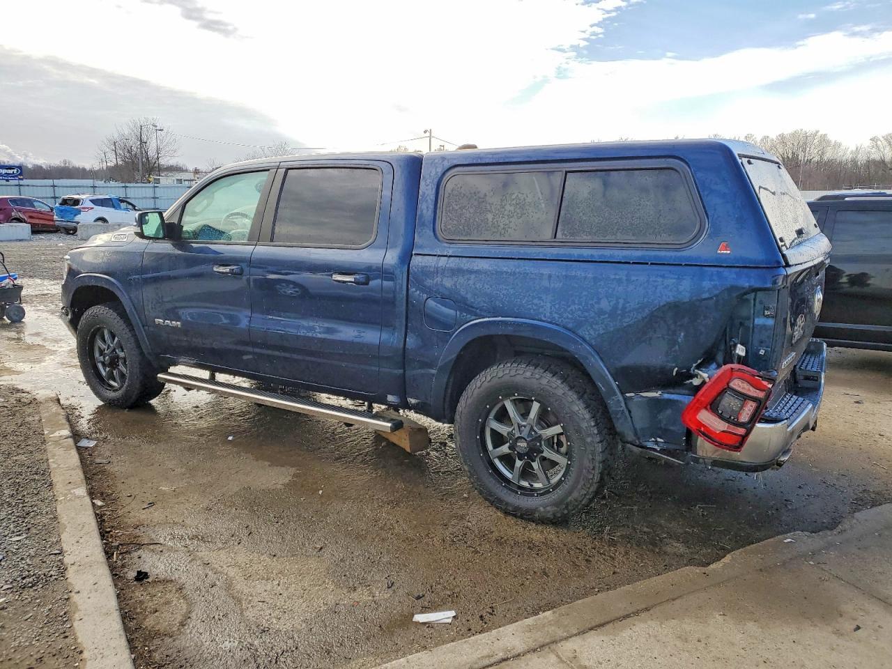 2020 Ram 1500 Laramie - Фото 2