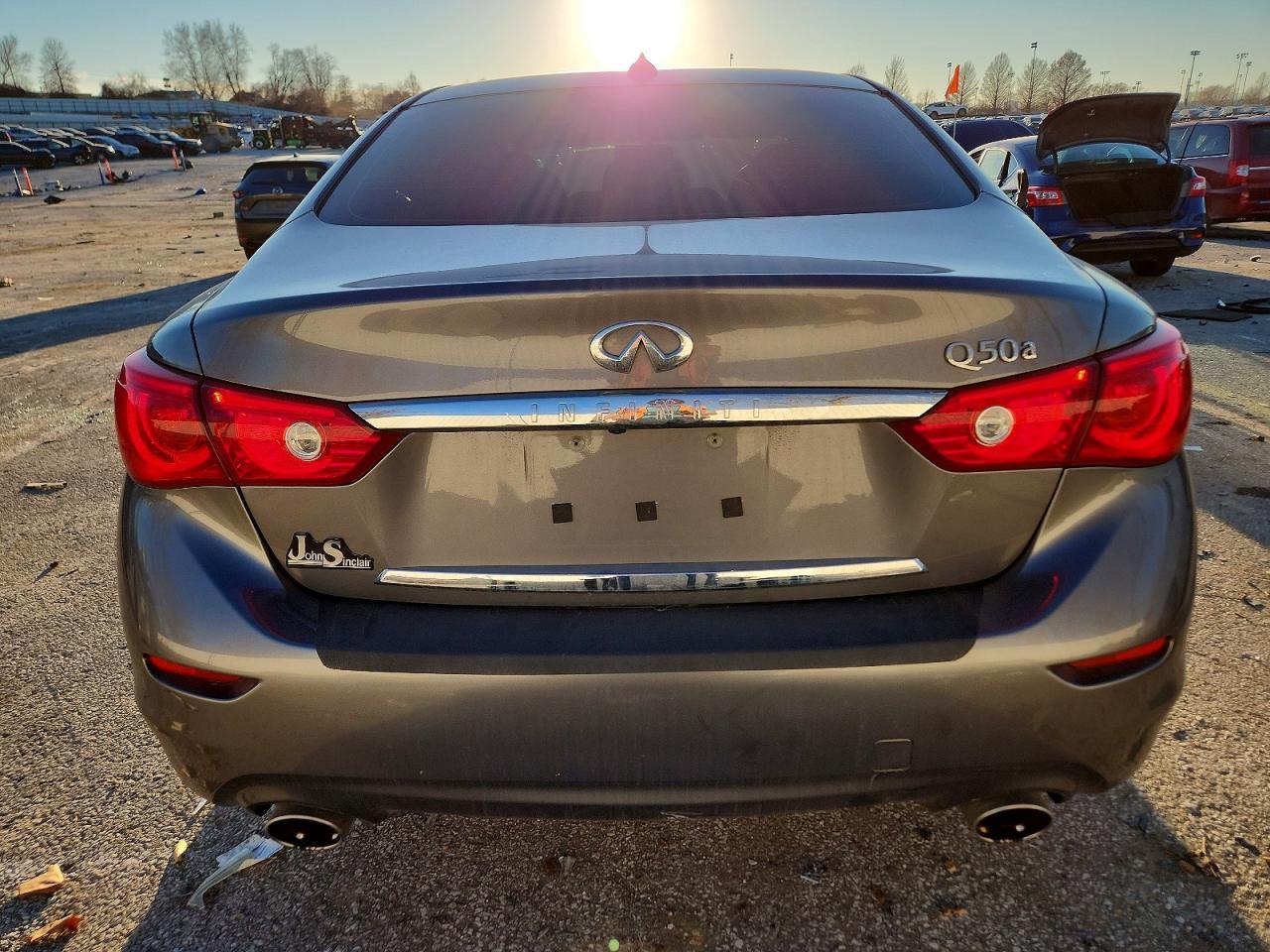 2015 Infiniti Q50 Base - Фото 6