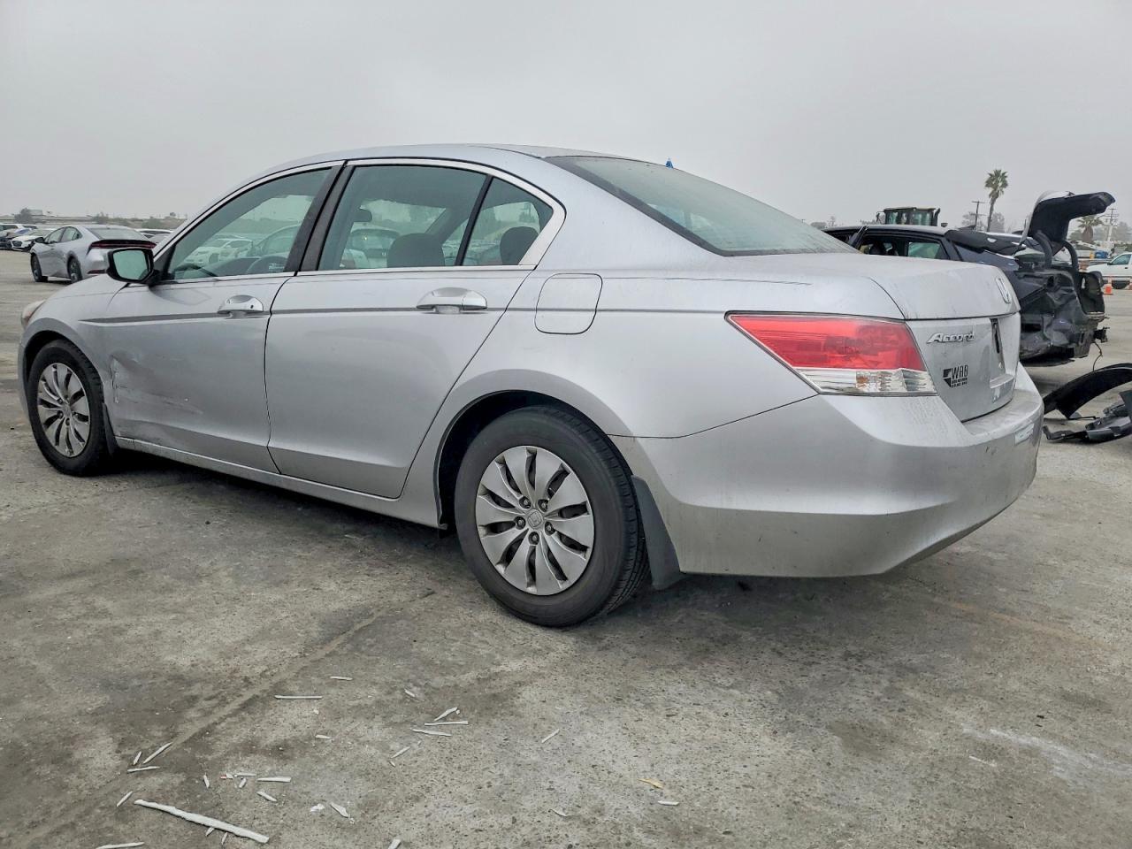 2010 Honda Accord Lx - Фото 2