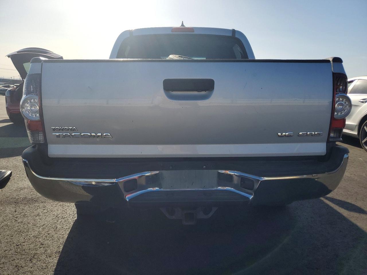 2012 Toyota Tacoma Double Cab - Фото 6