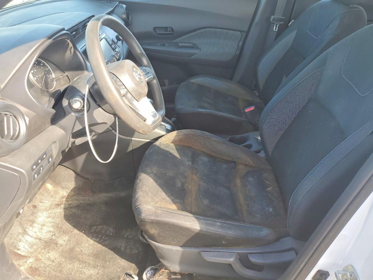 2020 Nissan Kicks S - Фото 7