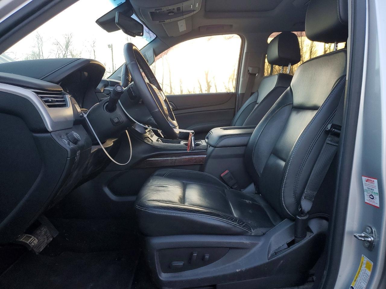 2019 GMC Yukon Xl C1500 Slt - Image 7