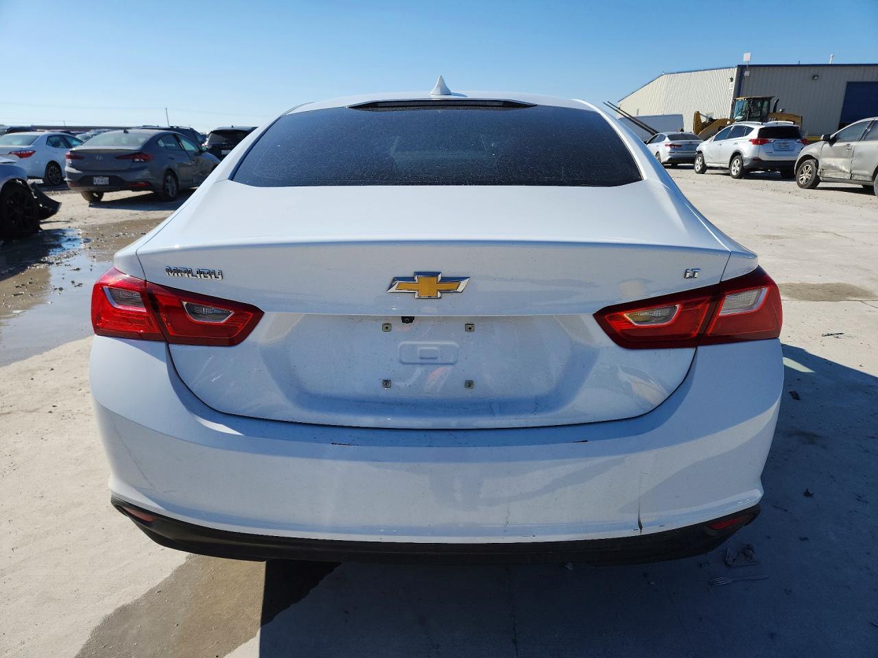 2023 Chevrolet Malibu Lt - Image 6