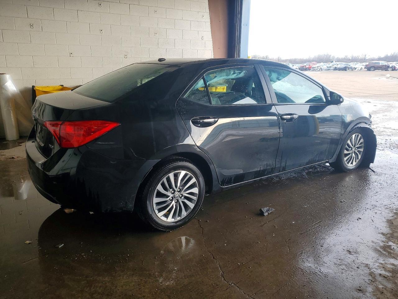 2019 Toyota Corolla - Фото 3