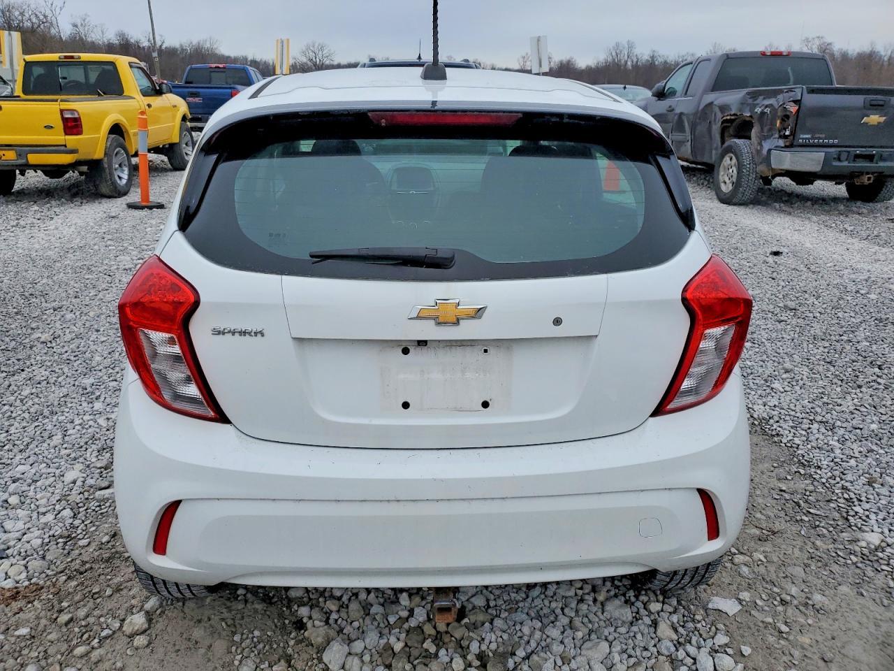 2019 Chevrolet Spark Ls - Фото 6