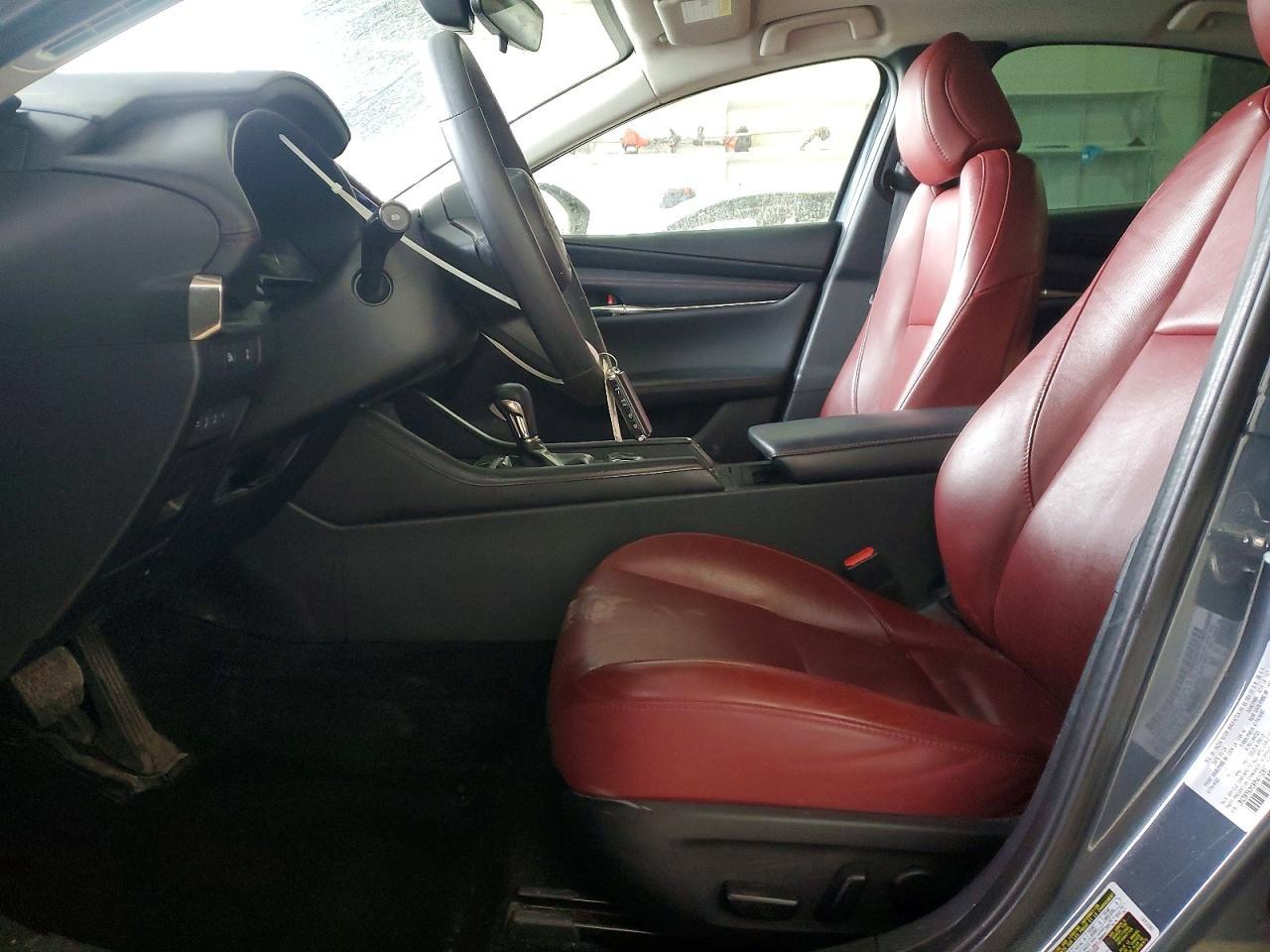2024 Mazda 3 Preferred - Фото 7