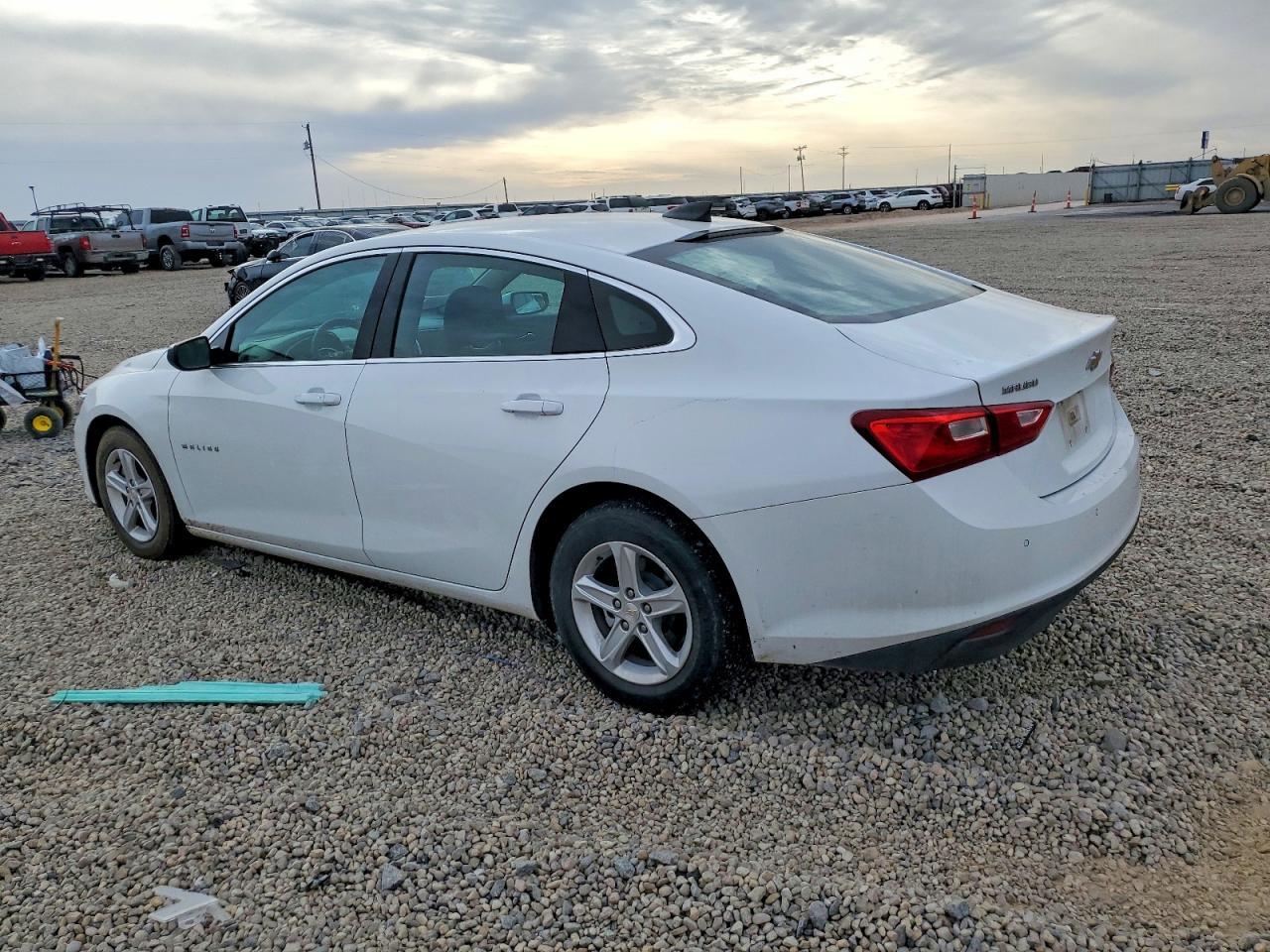 2024 Chevrolet Malibu Ls - Image 2
