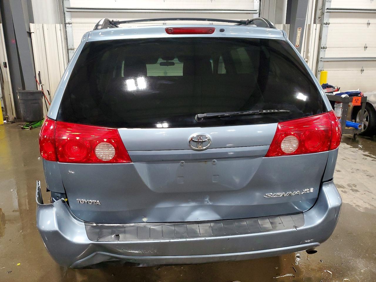 2007 Toyota Sienna Xle 7-Passenger - Фото 6
