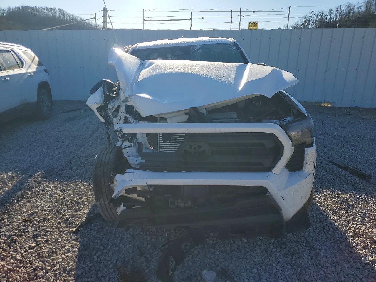 2025 Toyota Tacoma Double Cab - Фото 5