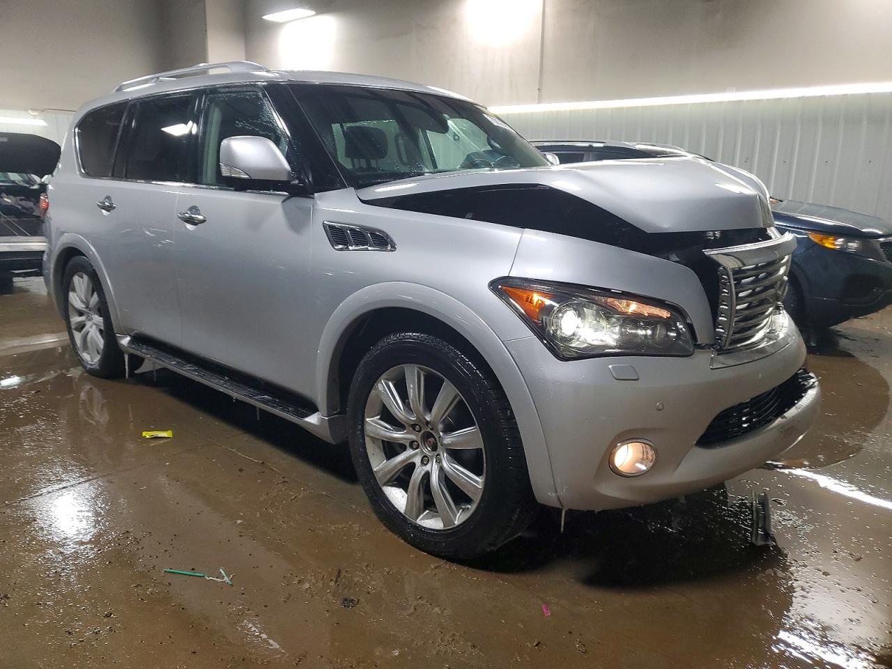 2012 Infiniti Qx56 - Image 4