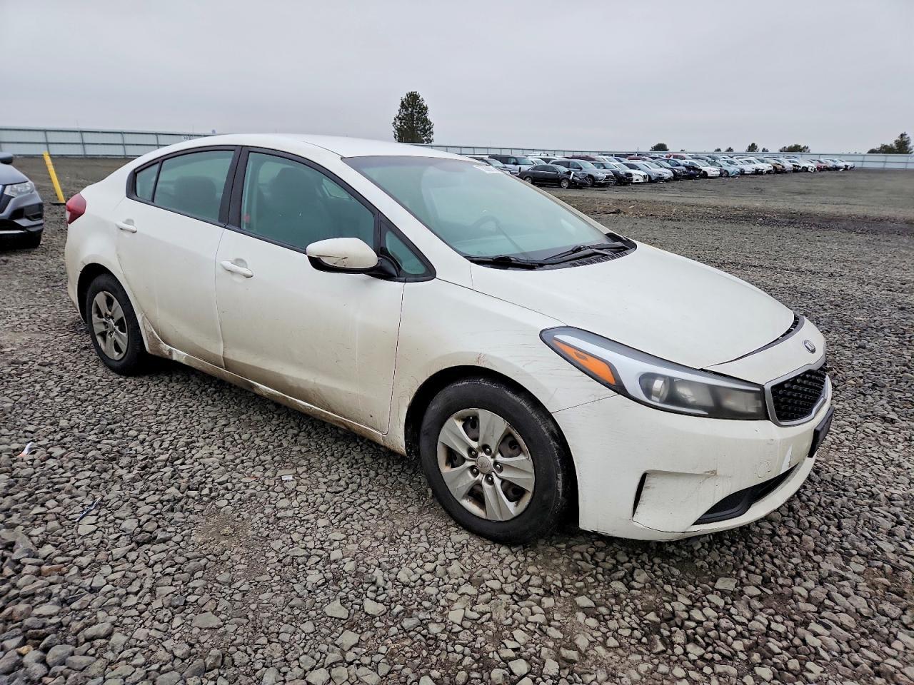 2017 Kia Forte Lx - Фото 4