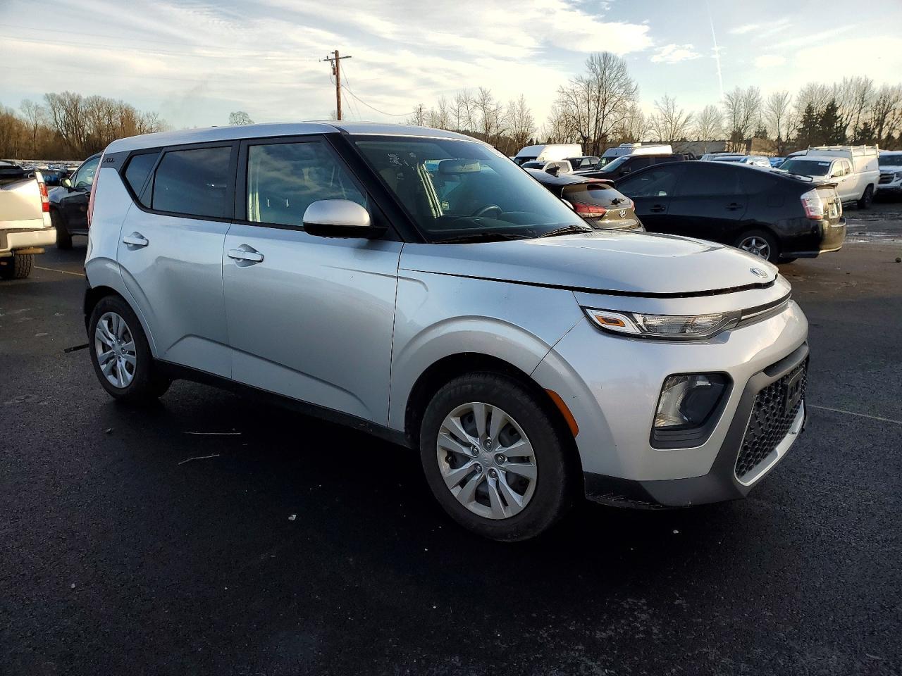 2020 Kia Soul Lx - Image 4