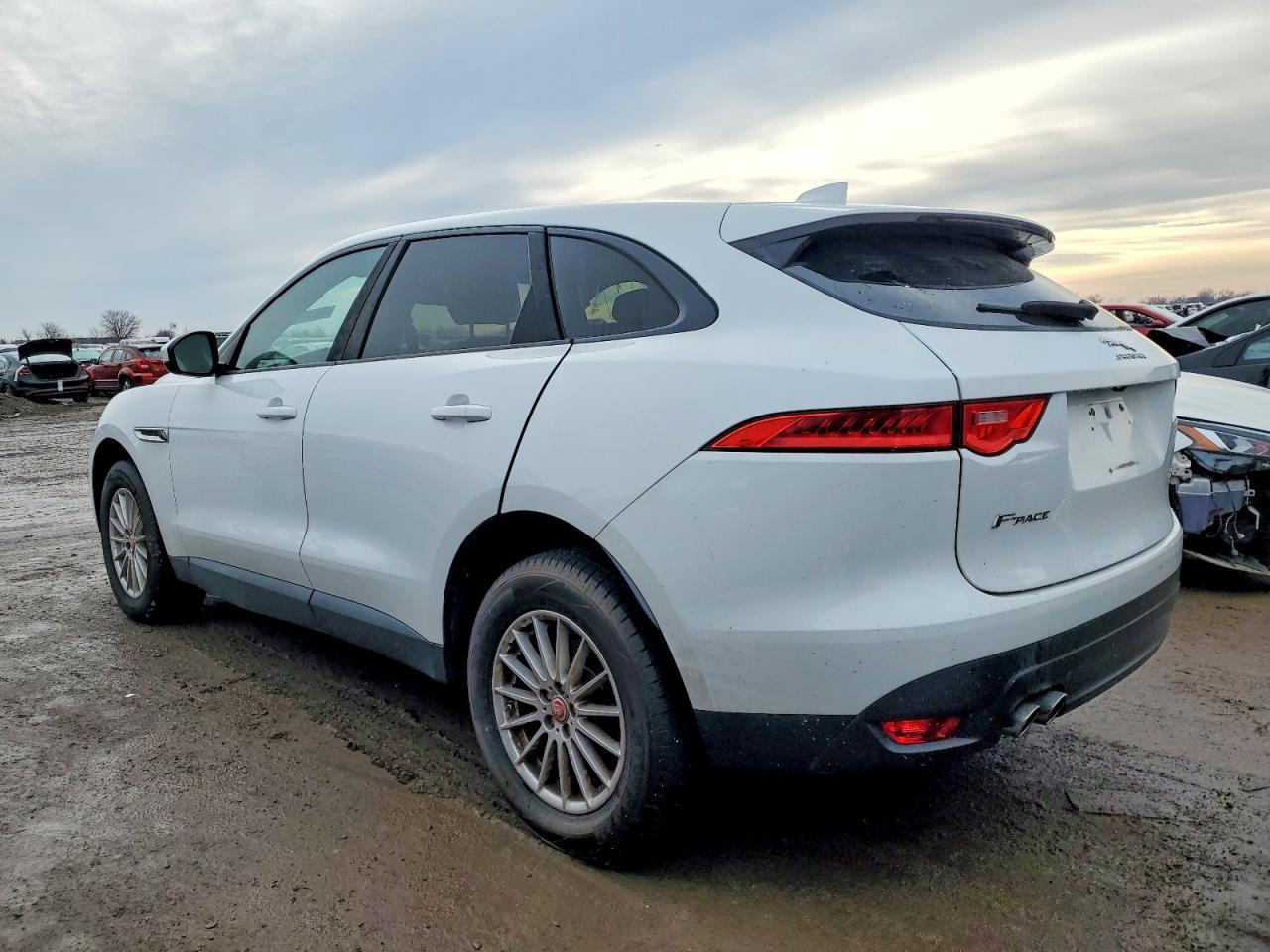 2017 Jaguar F-Pace - Image 2