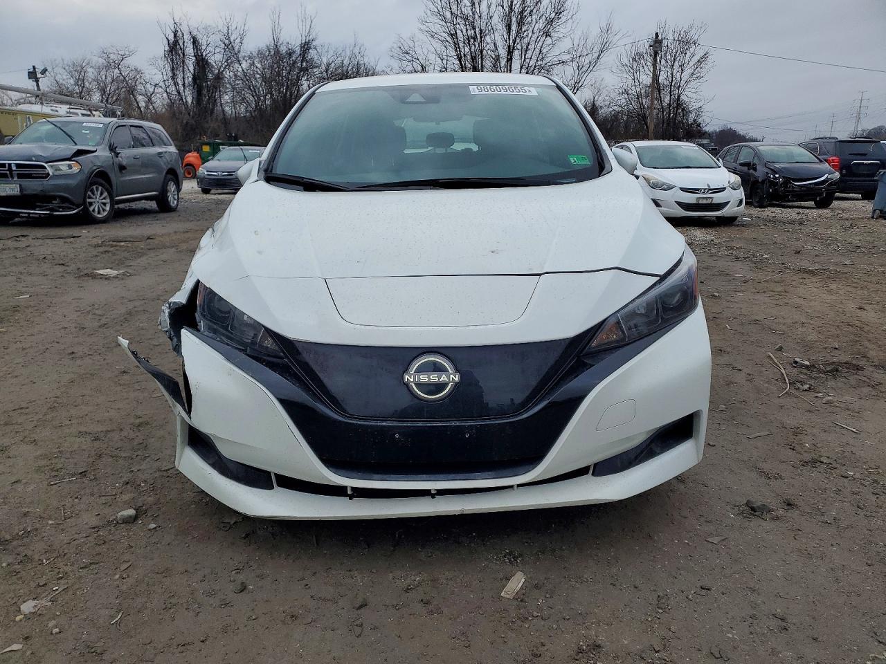 2023 Nissan Leaf S - Фото 5