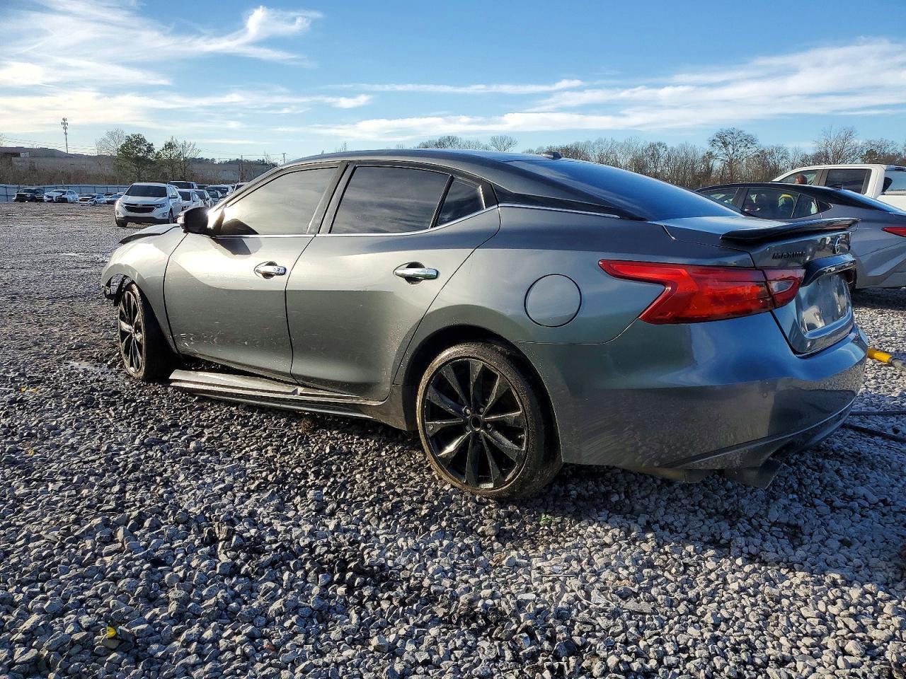 2018 Nissan Maxima 3.5 Sr - Image 2