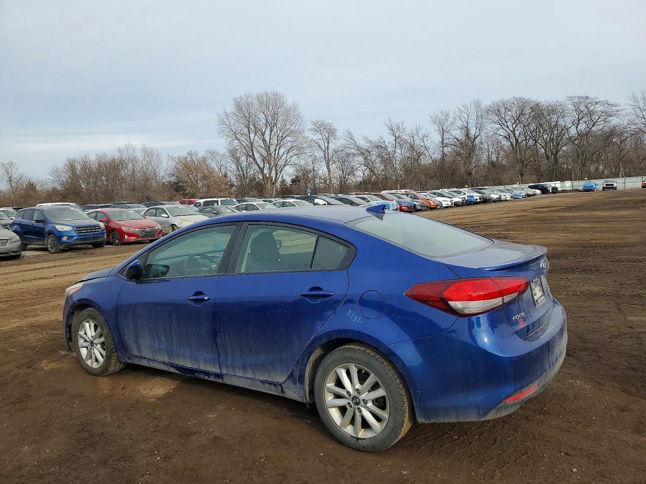 2017 Kia Forte Lx - Фото 2