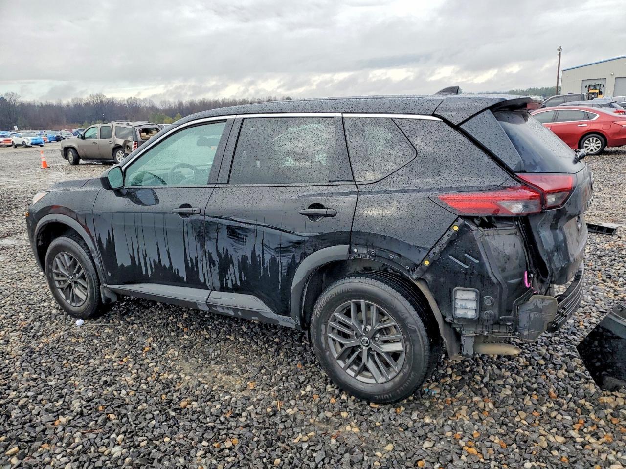 2021 Nissan Rogue S - Фото 2