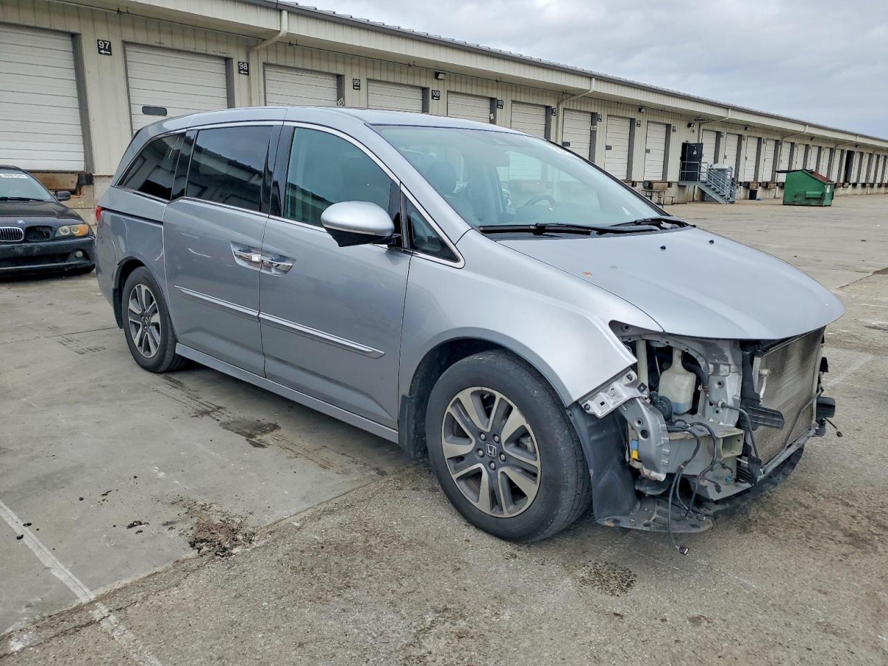 2016 Honda Odyssey Touring - Фото 4