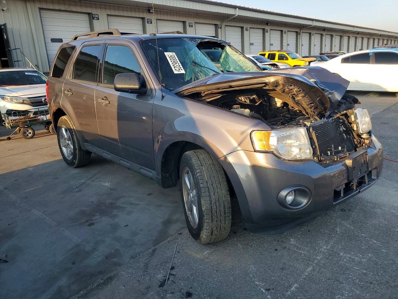2011 Ford Escape Xlt - Фото 4