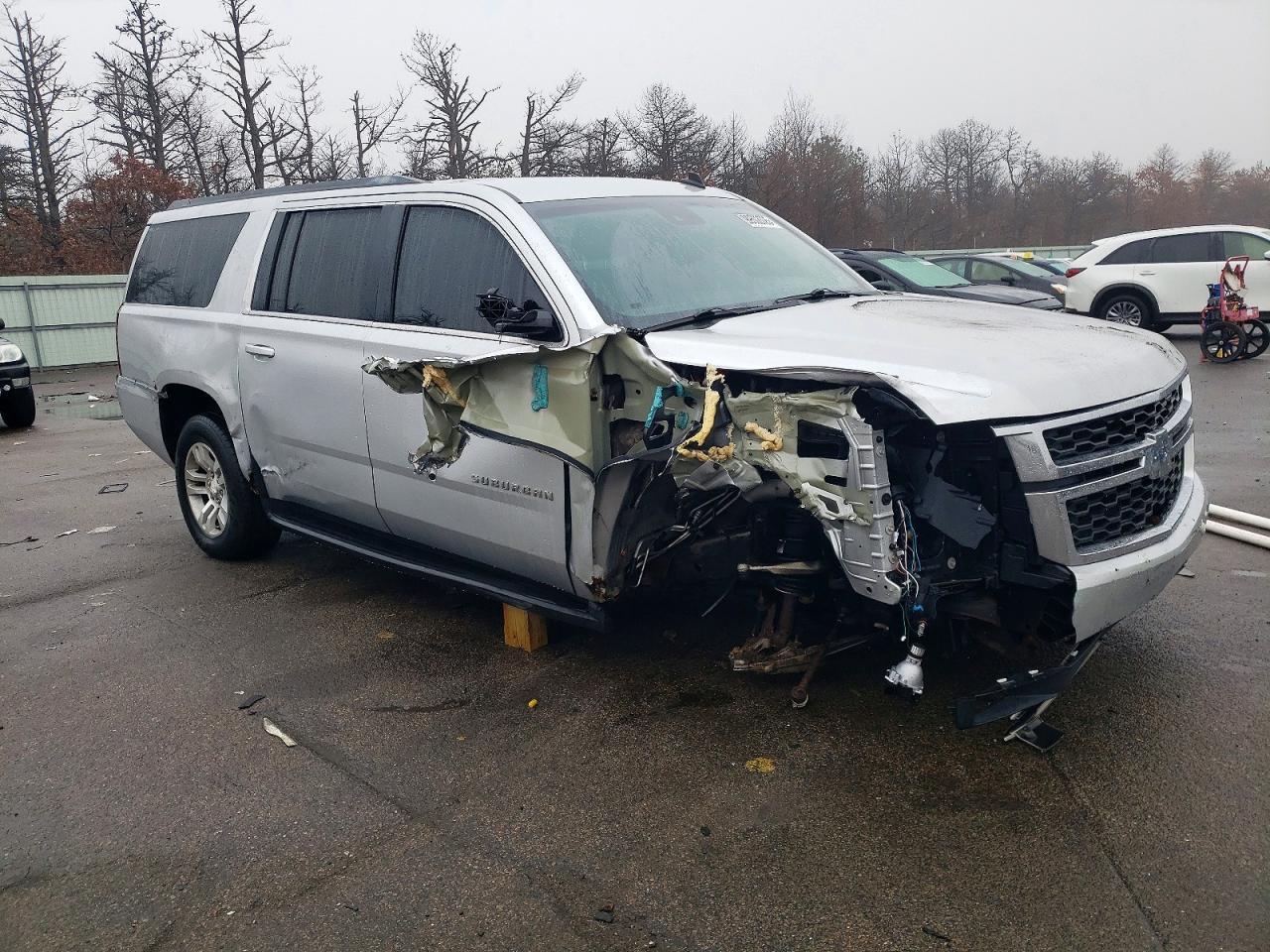 2015 Chevrolet Suburban K1500 Lt - Фото 4